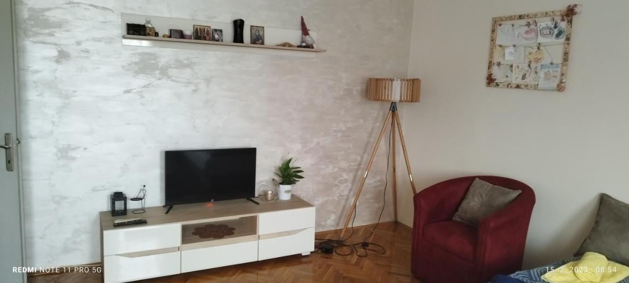 Apartman Lena Arandelovac Exterior photo